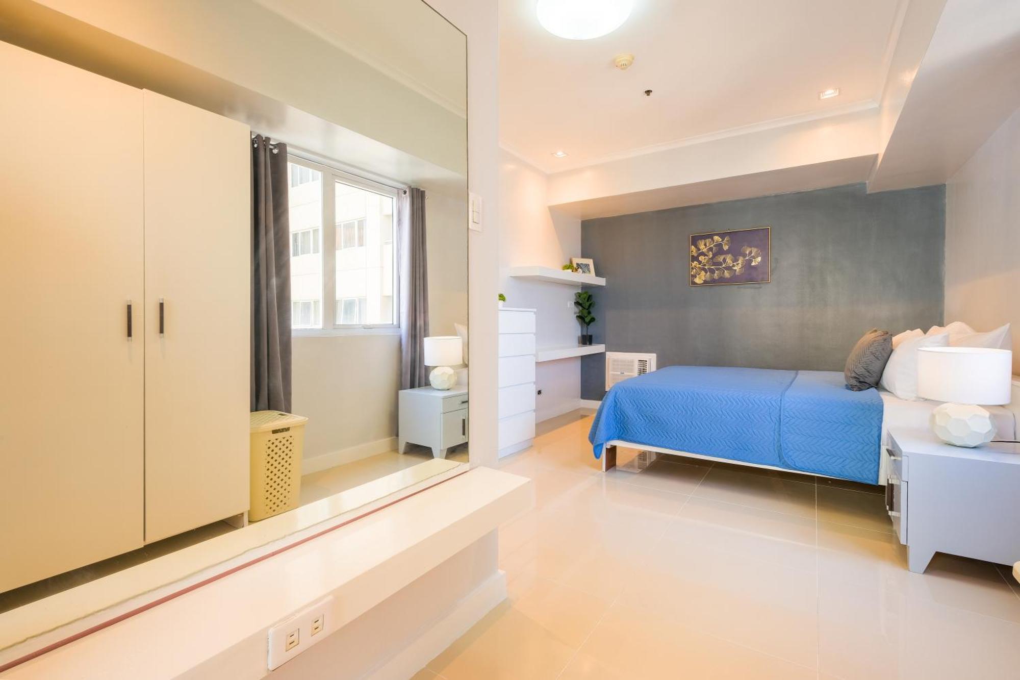 Bgc Private Apartments Manila Exterior photo