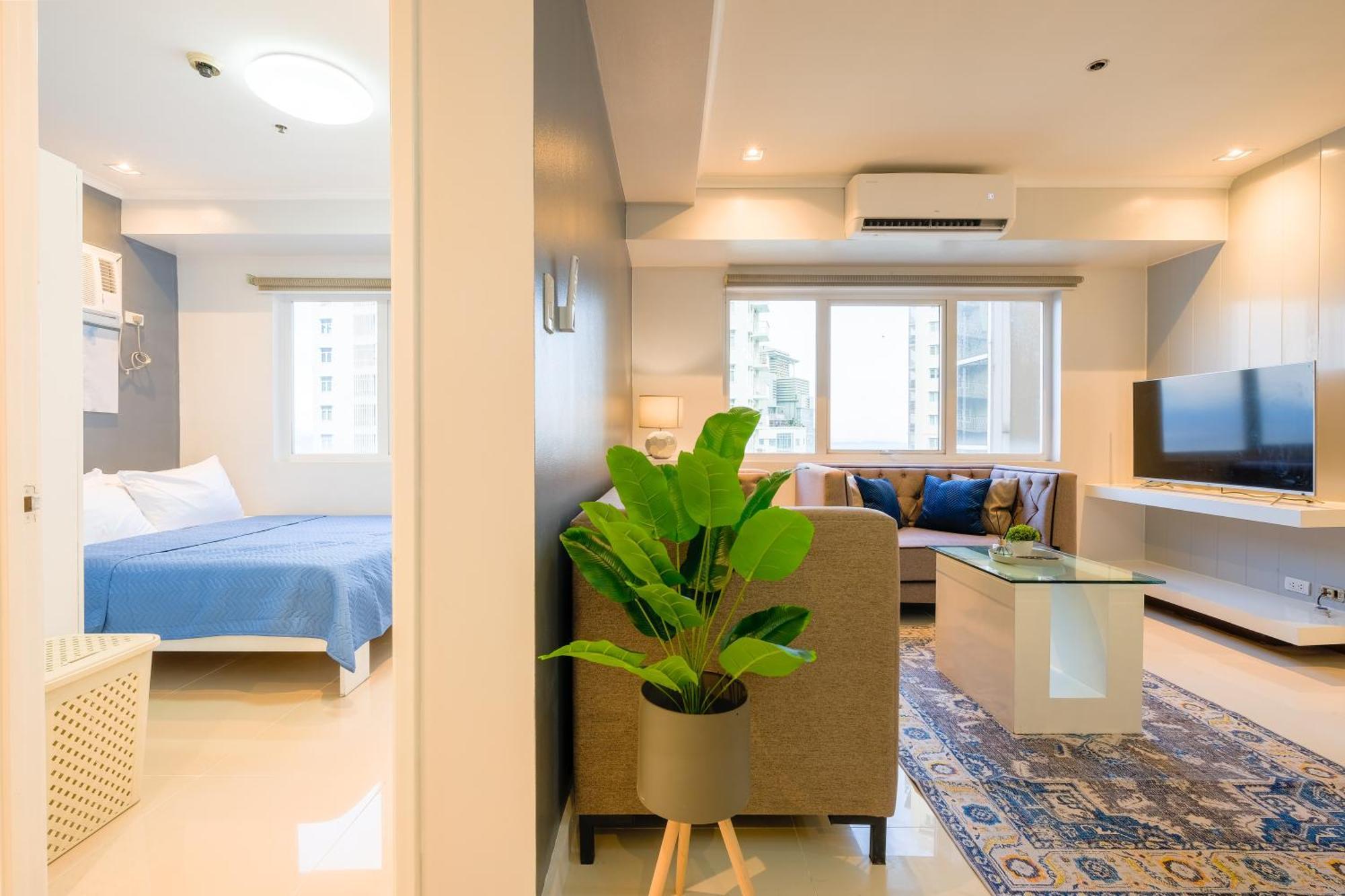 Bgc Private Apartments Manila Exterior photo