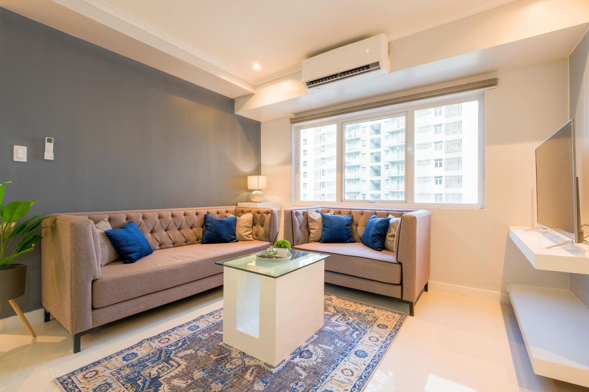 Bgc Private Apartments Manila Exterior photo
