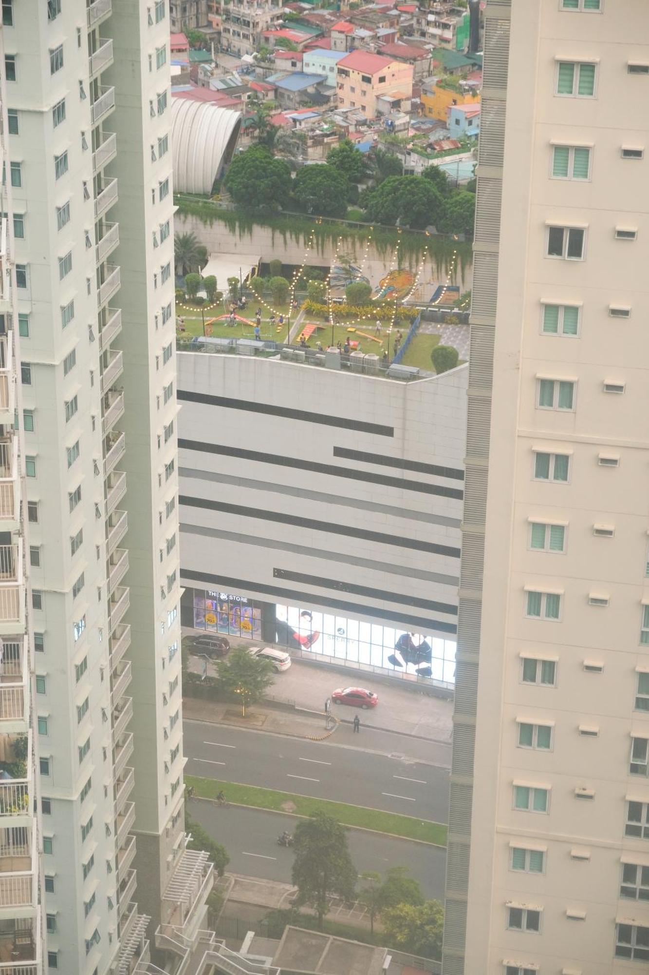 Bgc Private Apartments Manila Exterior photo